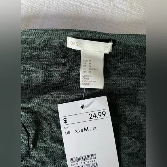 Group of 6 knit cardigans Jcrew H&M Banana Rep Mossimo Premis many NWT all M - Picture 16 of 16